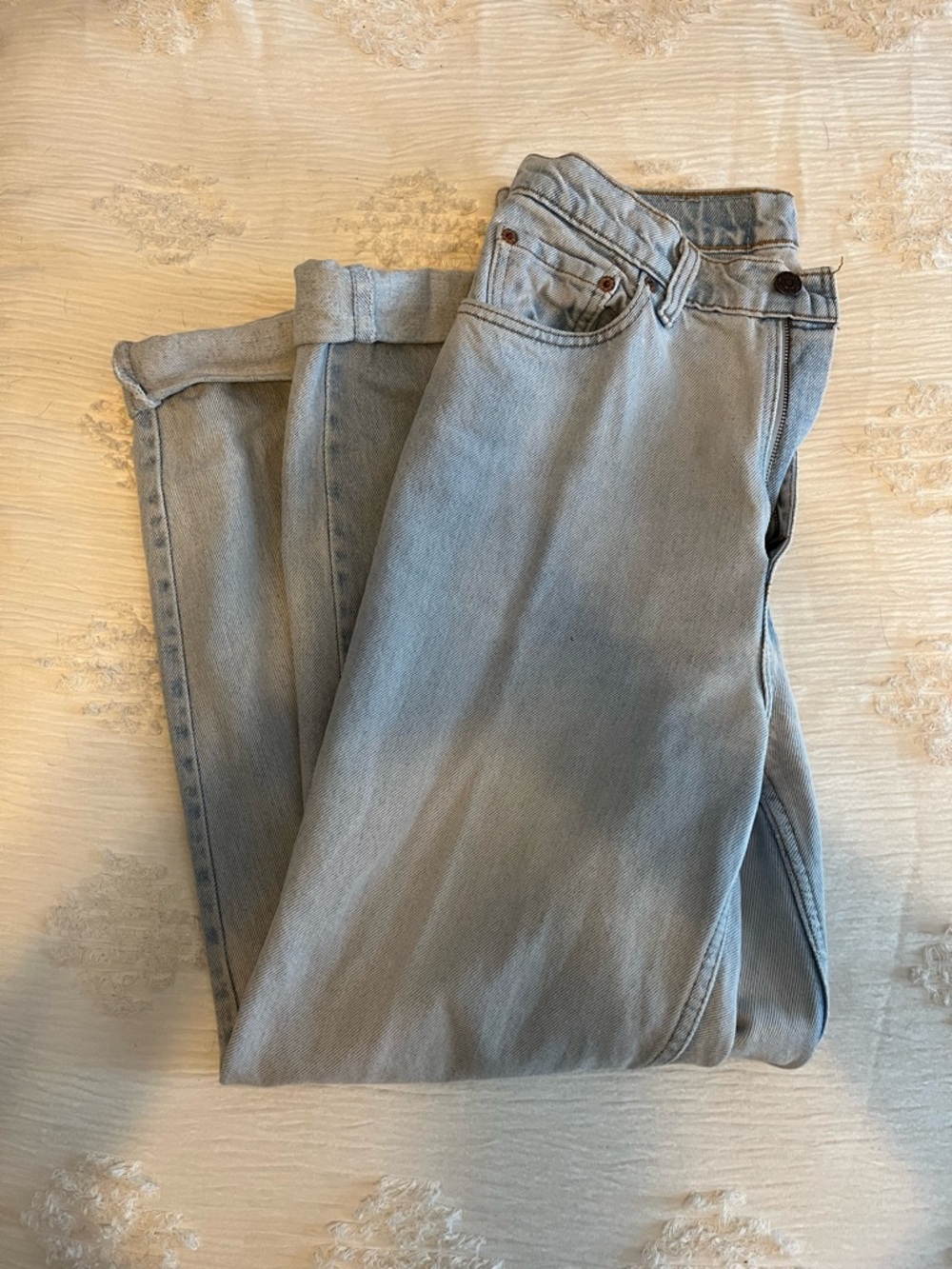 Levi light wash jeans